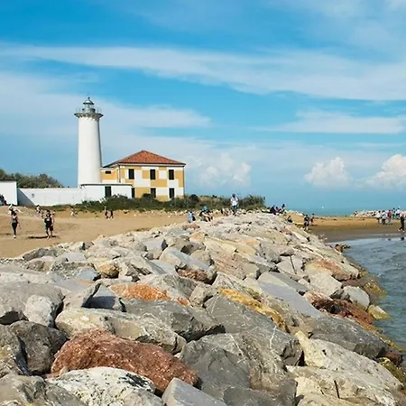 דירה Cozy Facing The Sea